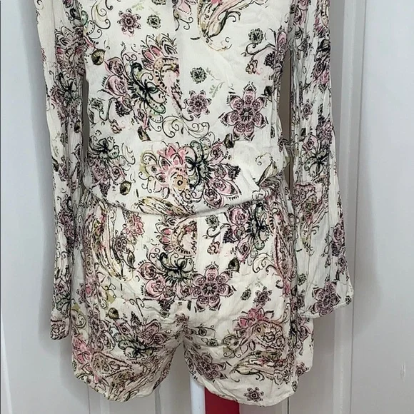 C&V CHELSEA & VIOLET•ROMPER - Picture 7 of 11